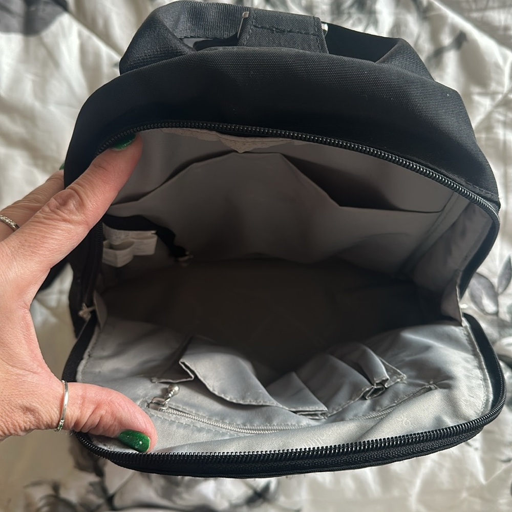 Baggallini Backpack - image 4